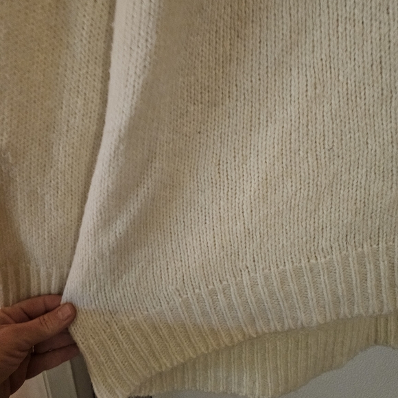 New Aerie Oversized Scoop Neck /Off Shoulder Sweater 2X - Picture 3 of 7